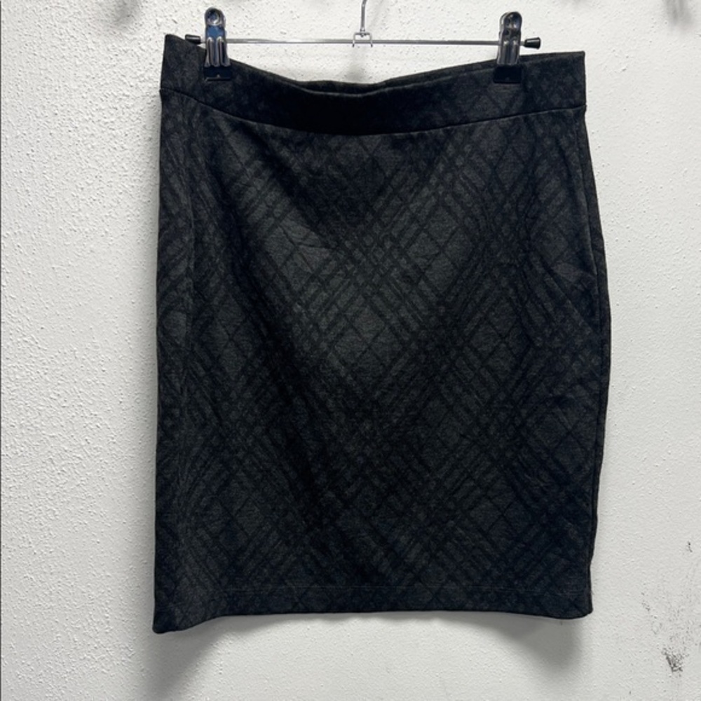 LOFT Black Pencil Skirt Knee-Length Workwear